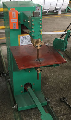 เครื่องเชื่อมสปอตแบบเท้าเหยียบ 35KVA
